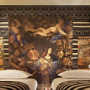 *** Hotel Le Notre Dame Saint Michel France